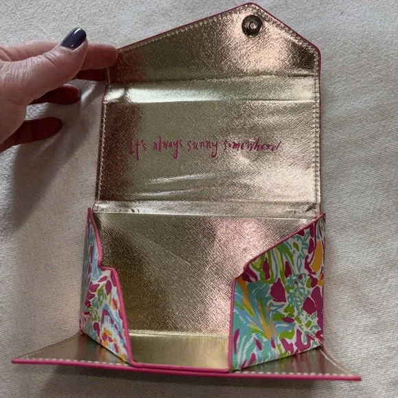 Lilly Pulitzer It's Always Sunny Somewhere Sunglass Case collapsible NWOT Preppy - Picture 5 of 11